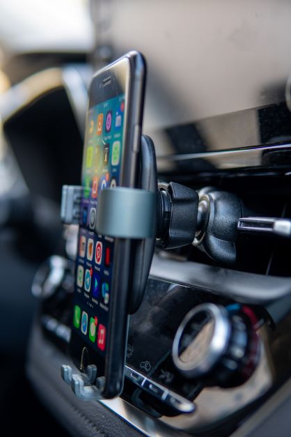 Swissten S-Grip G1-AV3 Gravity Air Vent Car Holder - 65010602 - Black