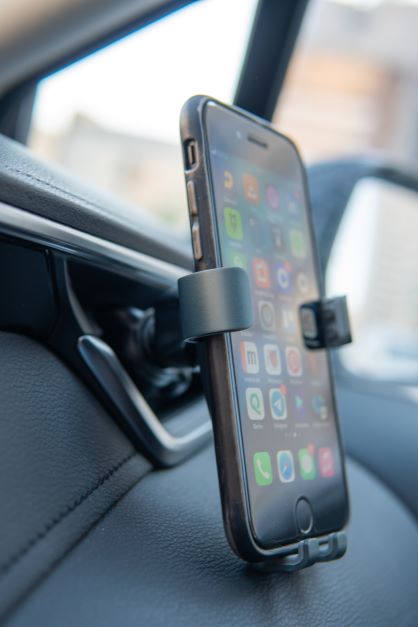 Swissten S-Grip G1-AV3 Gravity Air Vent Car Holder - 65010602 - Black