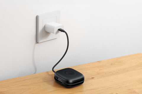 Swissten VoltBox MagGo Powerbank - 22013935 - With Built-in USB-C And Lightning Cables With MagSafe - 10.000 mAh - Black