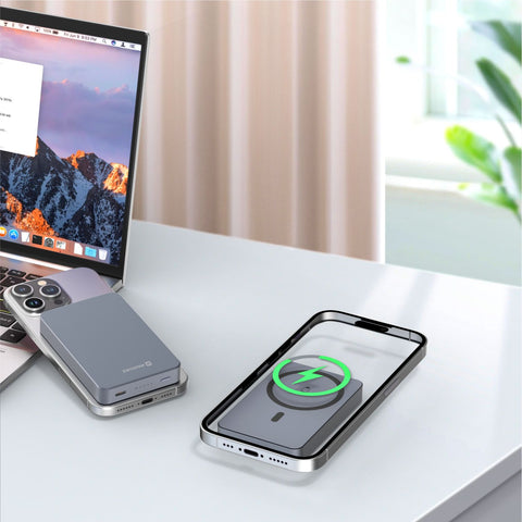 Swissten Fusion MagSafe Powerbank - 22013983 - 10.000 mAh - Silver