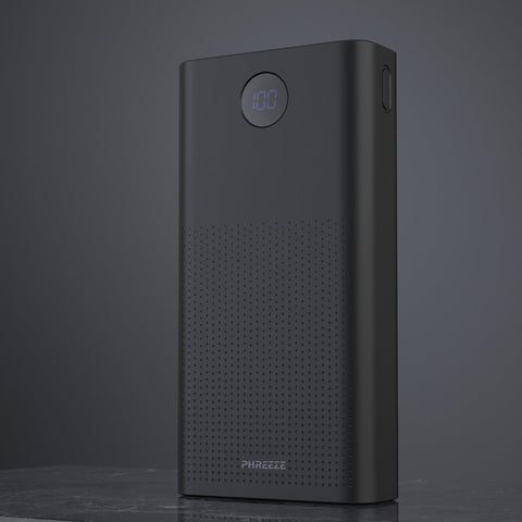 Phreeze 3 Port Powerbank - 8720577284208 - 30.000 mAh - Black