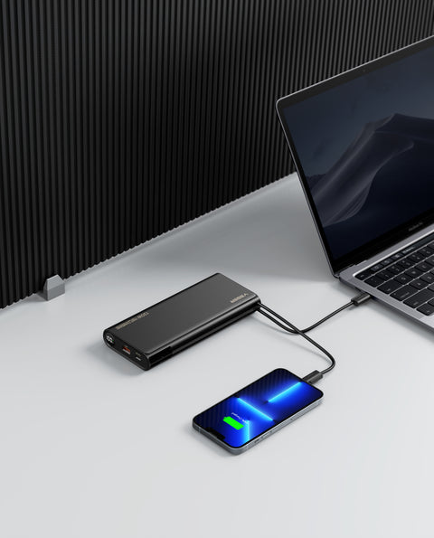 Veger TC130 Fast Charging PowerBank - 25.000 mAh - With Type-C & Lightning Cable Built-In - Black