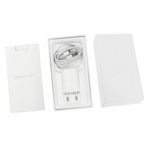 Universal Retail Box for Mobile Phone - L - Incl Charger/Cable - White